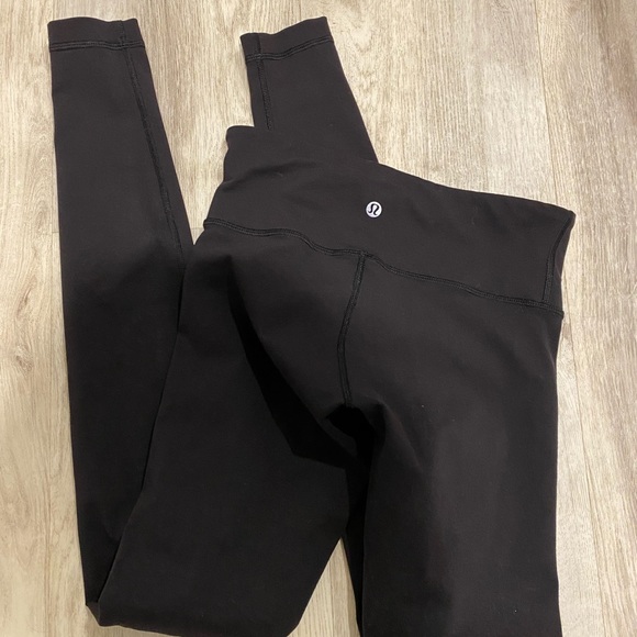 lululemon athletica Pants - Lululemon Athletica Wunder Under leggings.